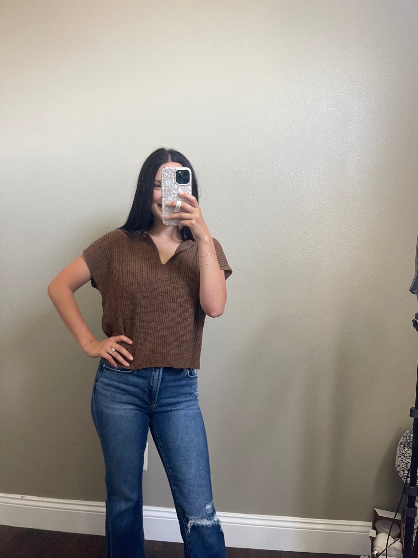 Light weight cropped sweater top