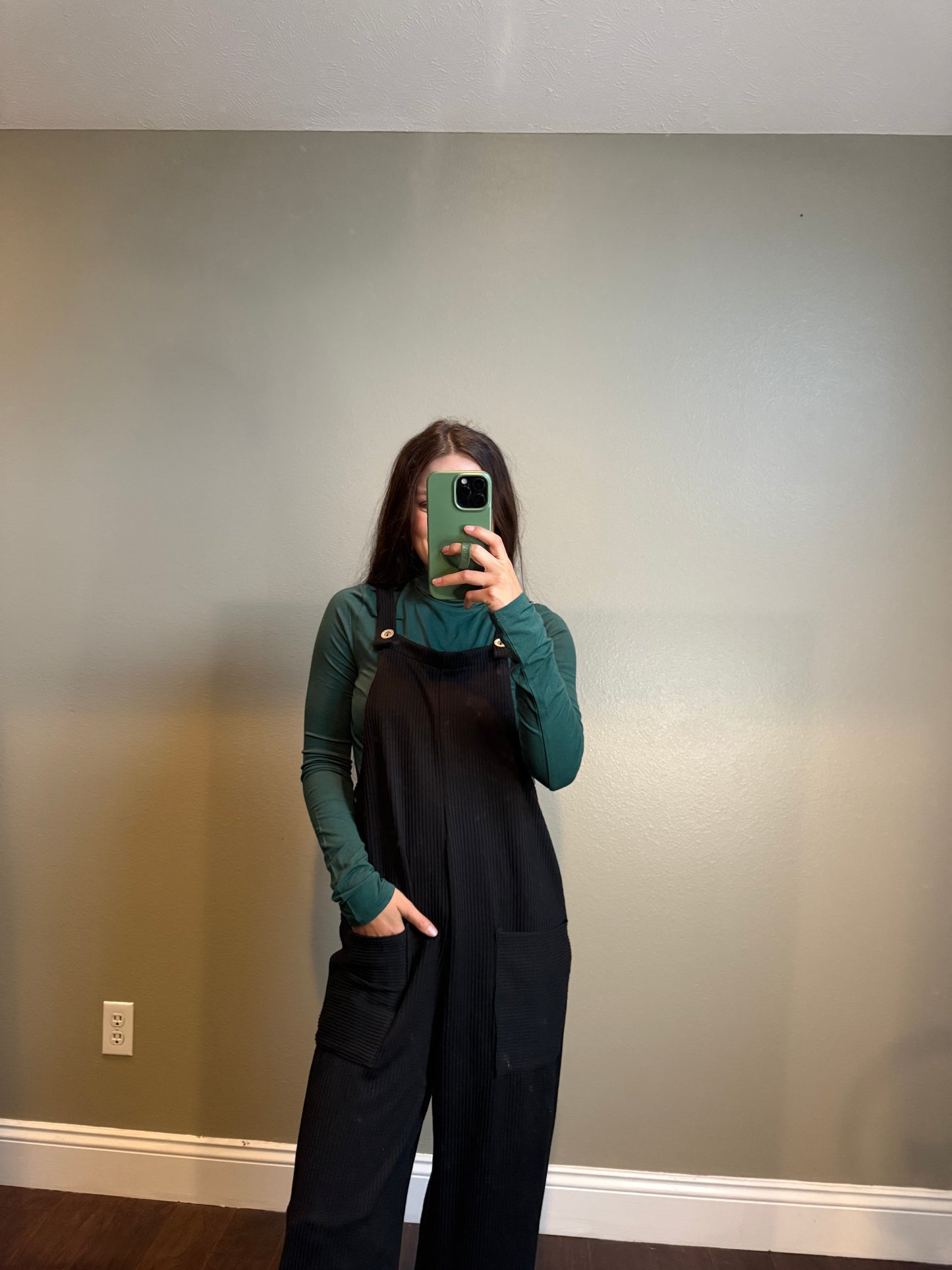 Green turtle neck top
