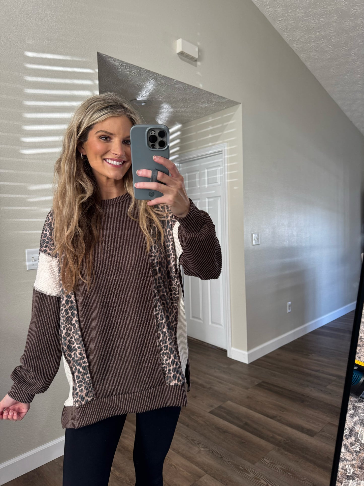 Leopard top